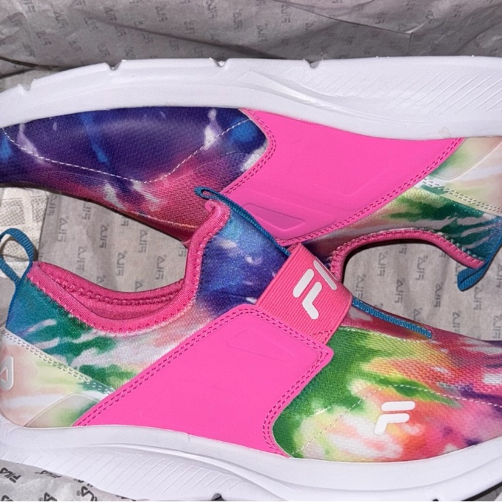 Accolade Evo Fila Womens Multicolor Slip-On Sneakers
